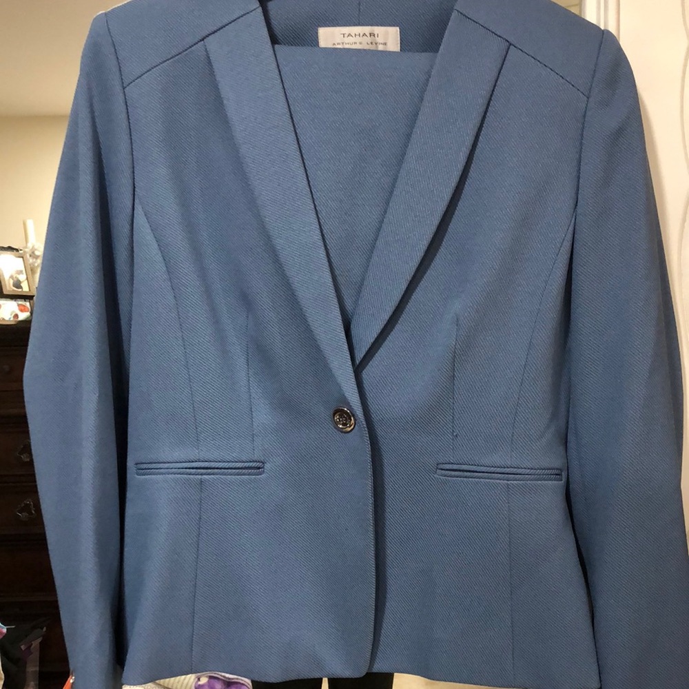 Suit